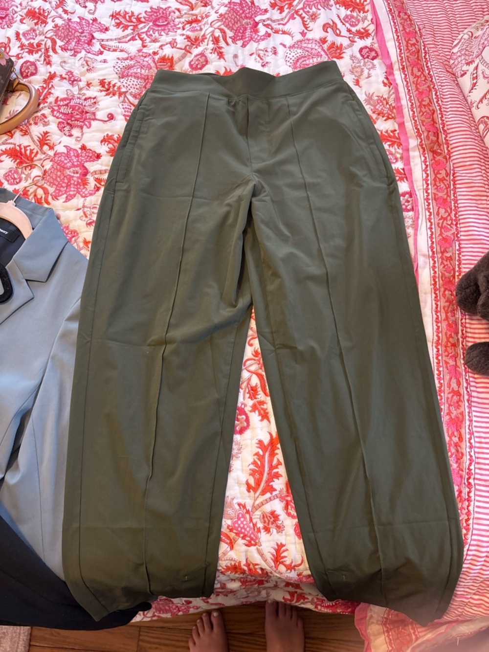 Athleta Lounge Work Joggers